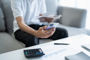 Should You Apply For Debt Consolidation Personal Loan?