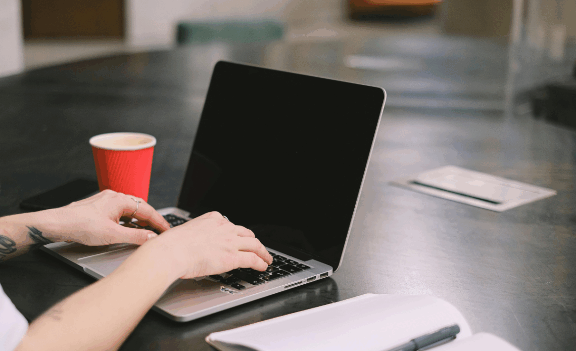 The Gig Economy Decoded: A Singaporean's Guide to Freelancing and Side Hustles